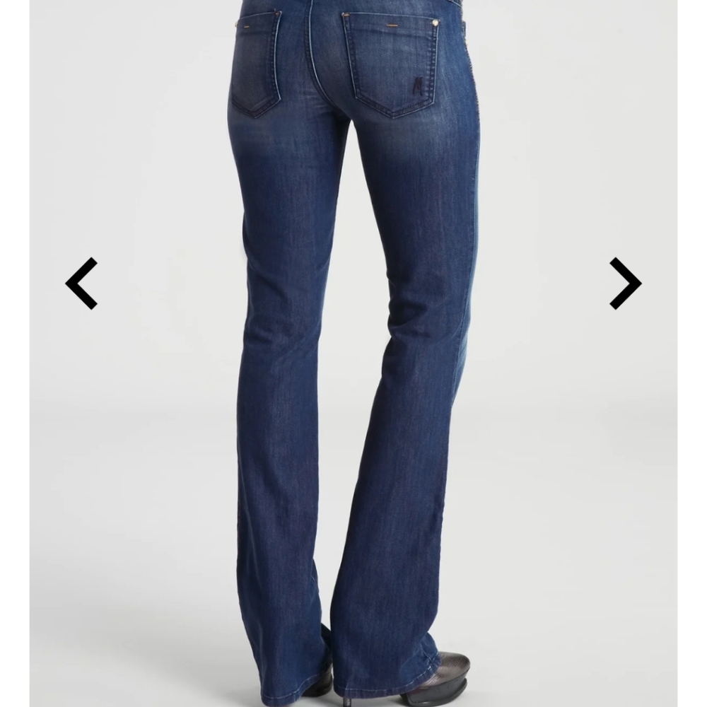 Jeans - Picture 3 of 4